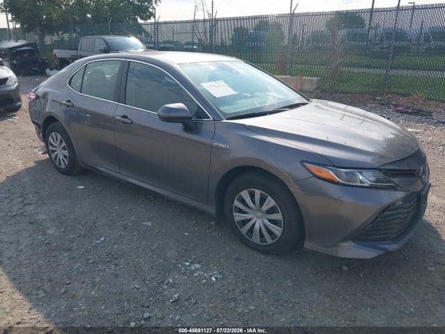 2020 TOYOTA CAMRY LE HYBRID - 1