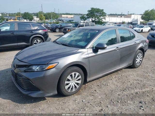 2020 TOYOTA CAMRY LE HYBRID 2