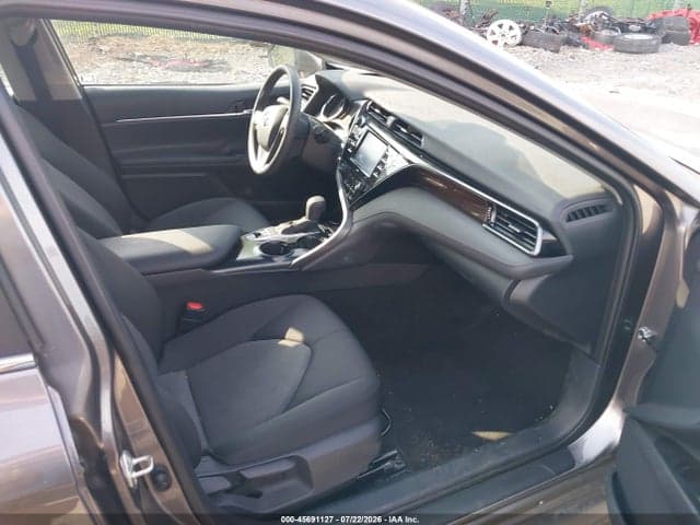 2020 TOYOTA CAMRY LE HYBRID 5