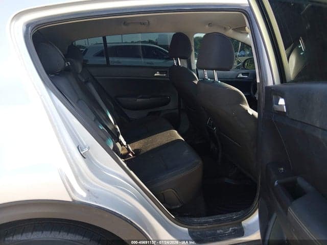 2019 KIA SPORTAGE LX 8