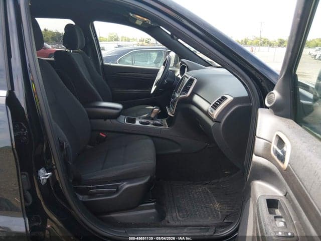 2017 JEEP GRAND CHEROKEE LAREDO 5