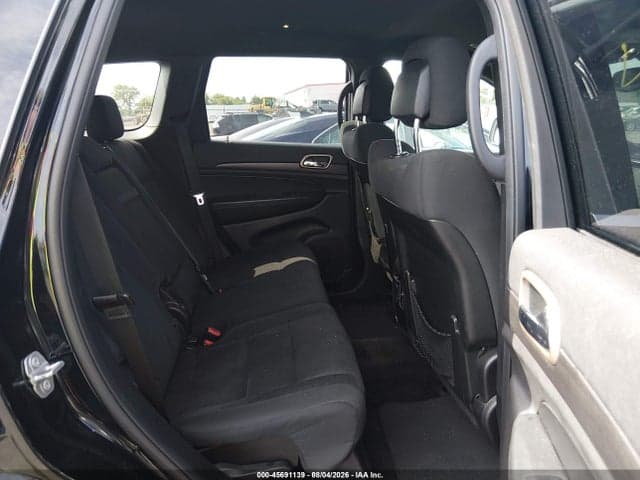 2017 JEEP GRAND CHEROKEE LAREDO 8