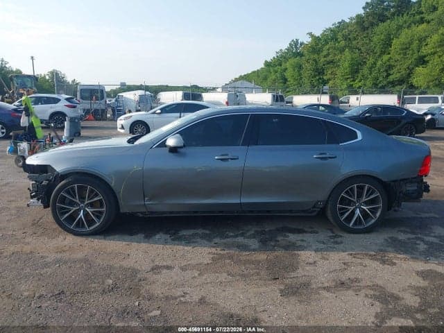 2018 VOLVO S90 T6 MOMENTUM 15
