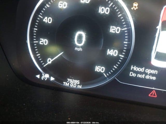2018 VOLVO S90 T6 MOMENTUM 16