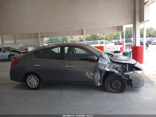 2017 NISSAN VERSA 1.6 SV 13