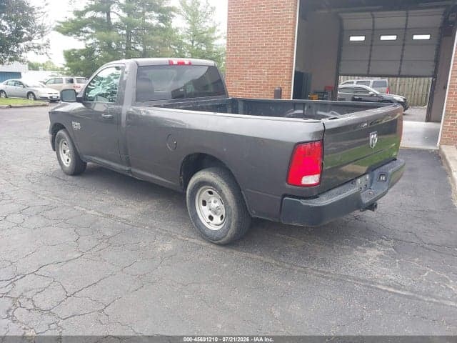 2019 RAM 1500 CLASSIC 3