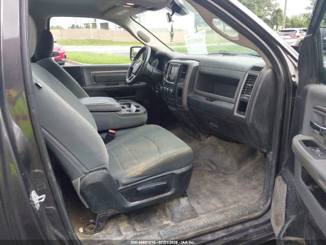 2019 RAM 1500 CLASSIC 5