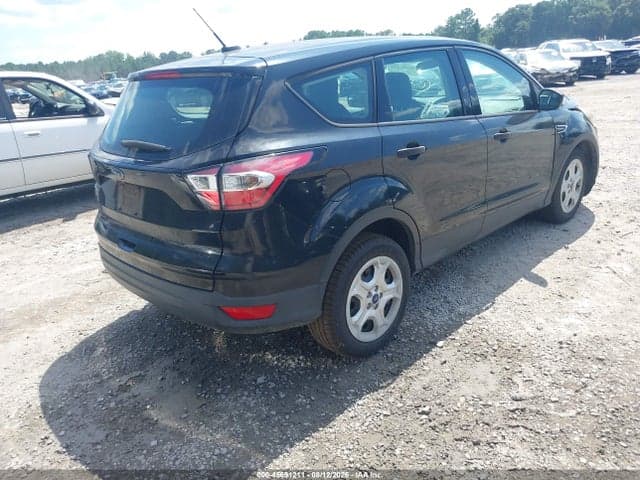 2017 FORD ESCAPE S 4