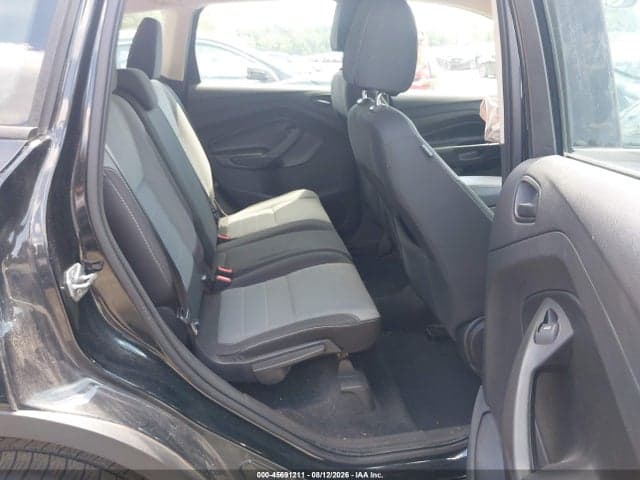 2017 FORD ESCAPE S 8