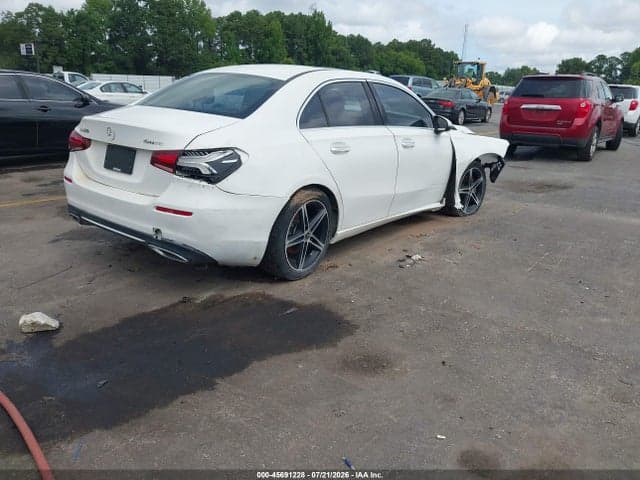 2019 MERCEDES-BENZ A 220 4MATIC 4