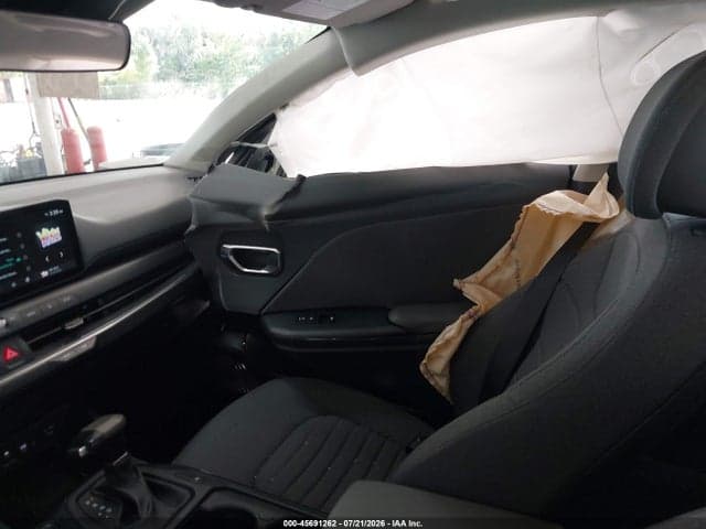 2025 KIA K4 EX 5