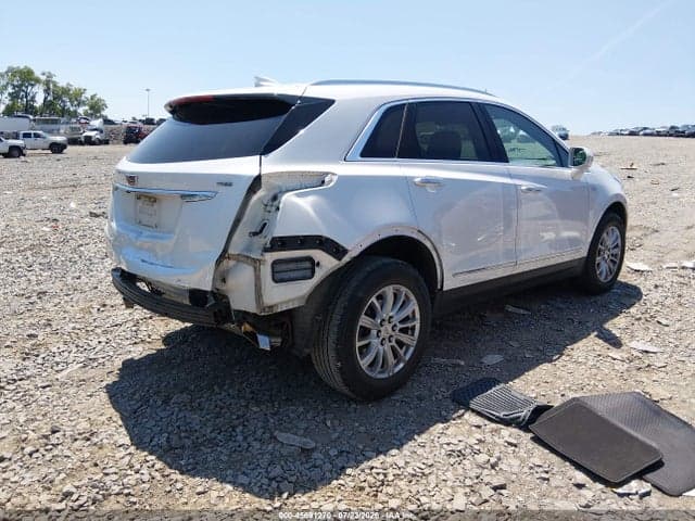 2017 CADILLAC XT5 STANDARD 4