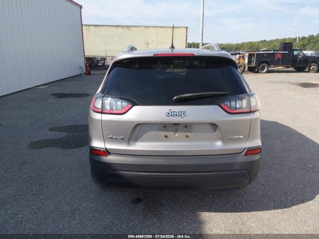 2019 JEEP CHEROKEE LATITUDE 4X4 16