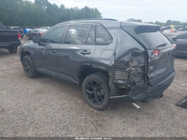 2021 TOYOTA RAV4 LE 3