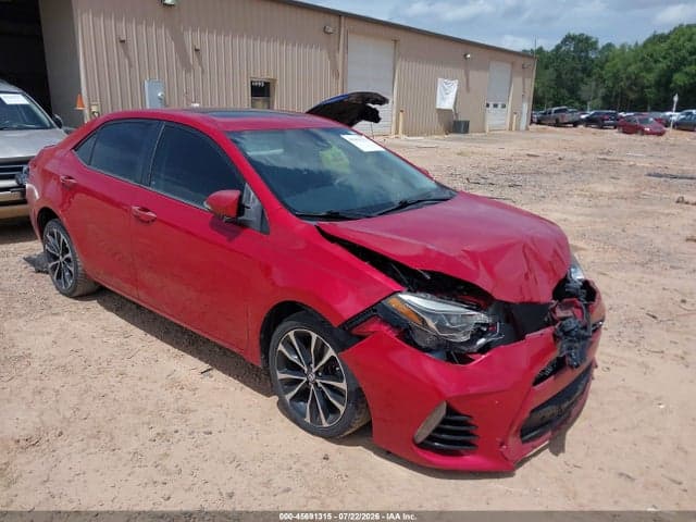 2017 TOYOTA COROLLA SE 1