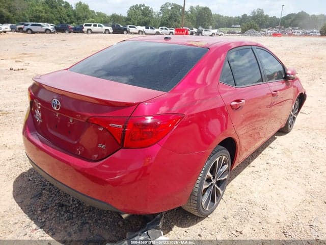 2017 TOYOTA COROLLA SE 4