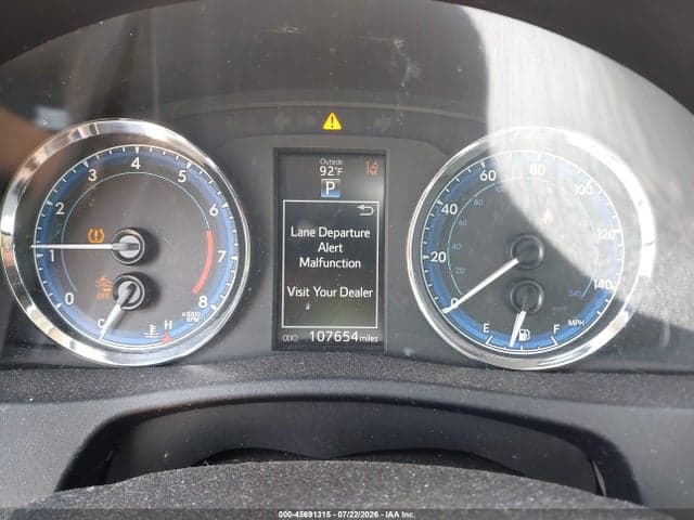 2017 TOYOTA COROLLA SE 7