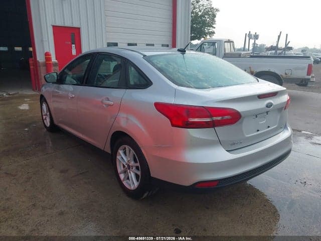 2017 FORD FOCUS SE 3