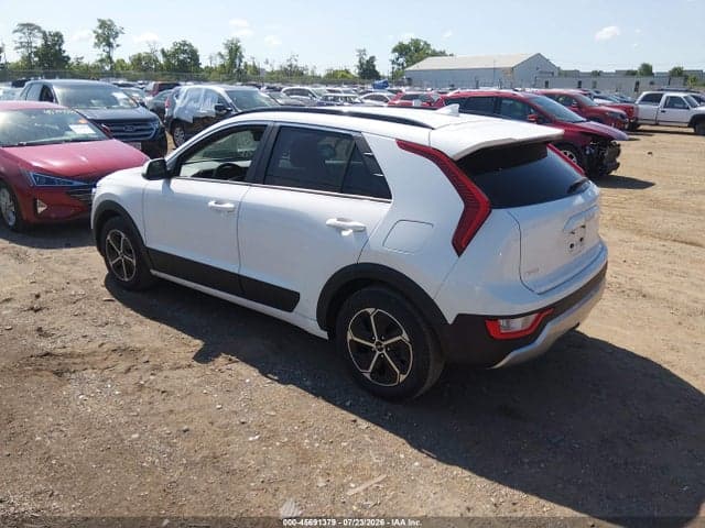 2024 KIA NIRO LX 3