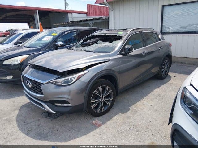 2017 INFINITI QX30 PREMIUM 2
