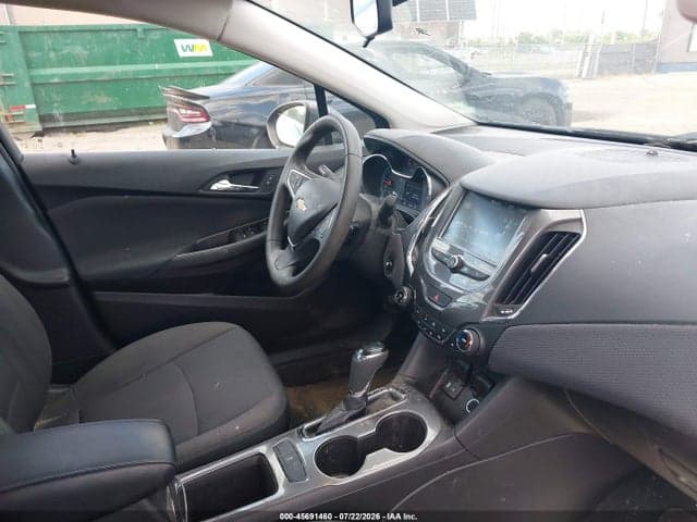 2018 CHEVROLET CRUZE LT AUTO 5