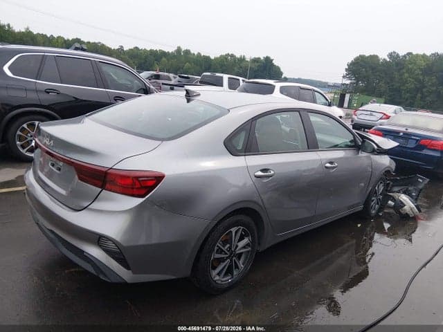 2024 KIA FORTE LXS 4