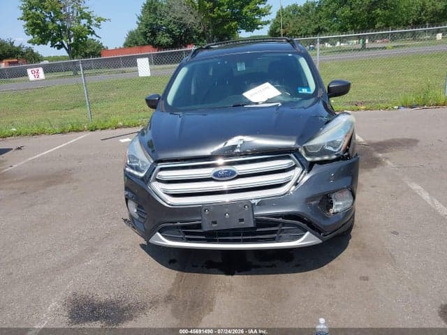 2017 FORD ESCAPE SE 6