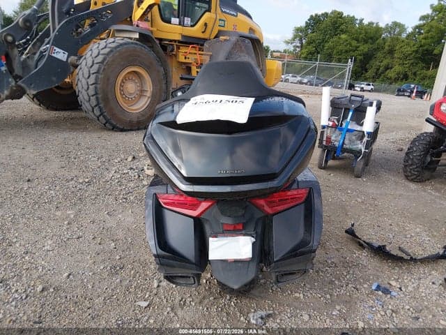 2021 HONDA GL1800 D 6