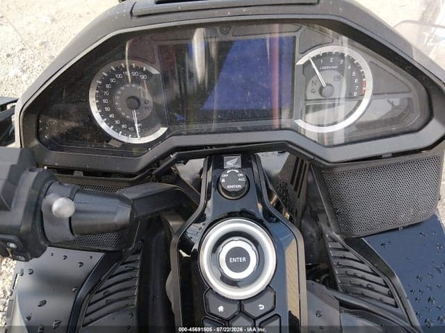2021 HONDA GL1800 D 7