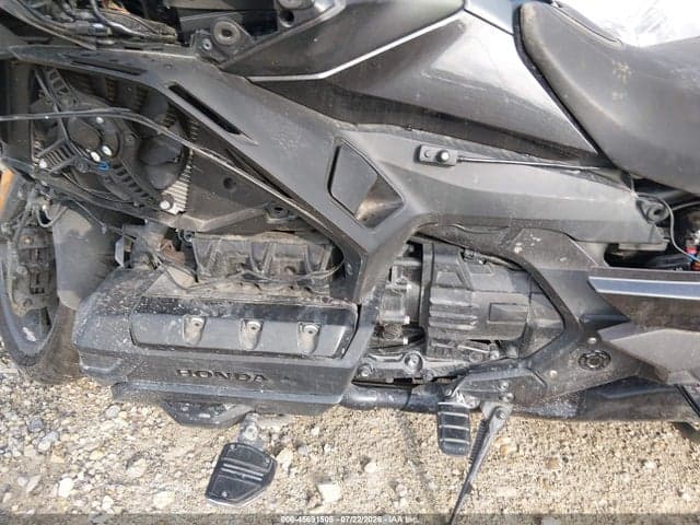 2021 HONDA GL1800 D 9