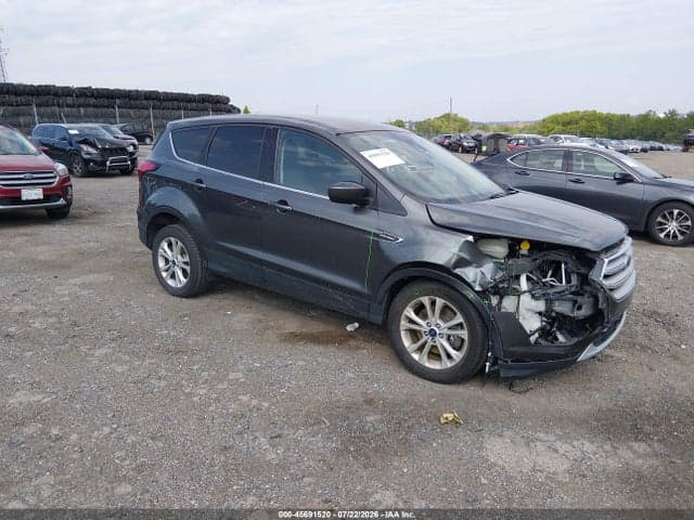 2019 FORD ESCAPE SE 1