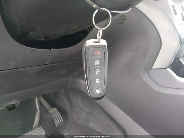 2019 FORD ESCAPE SE 11