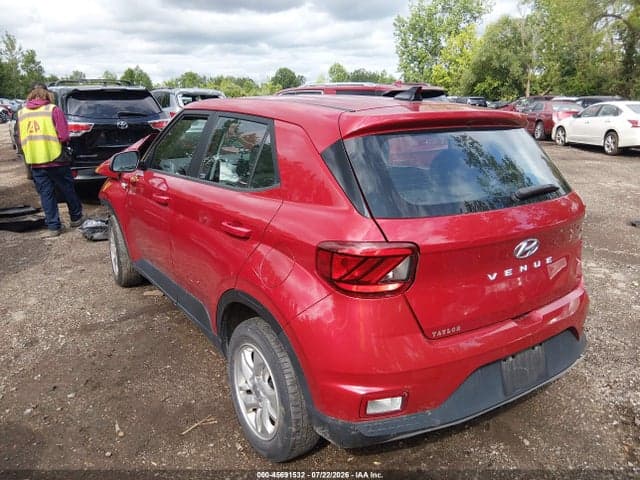 2022 HYUNDAI VENUE SE 3