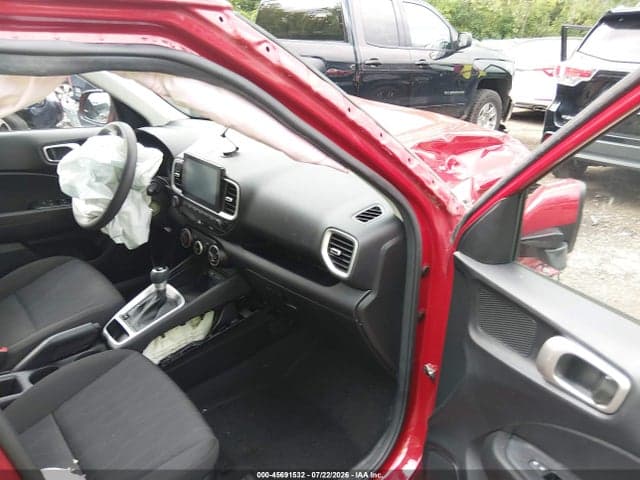 2022 HYUNDAI VENUE SE 5