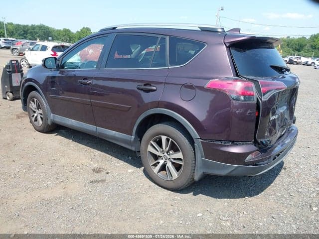 2018 TOYOTA RAV4 XLE 3