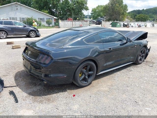 2017 FORD MUSTANG V6 4
