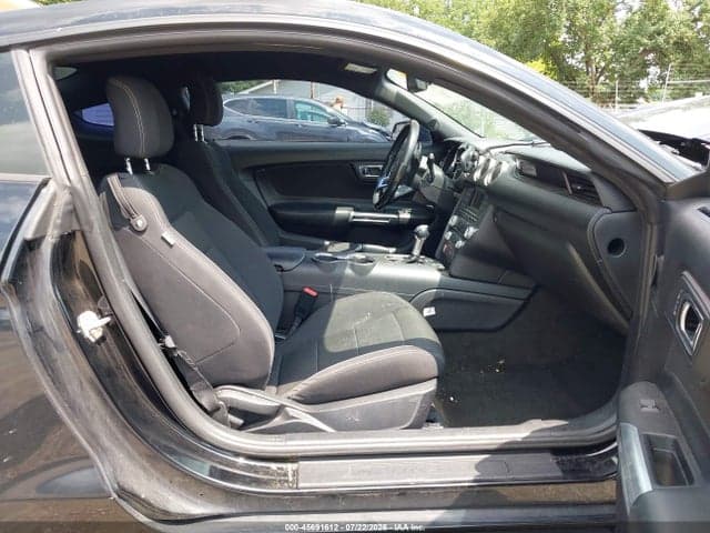 2017 FORD MUSTANG V6 5