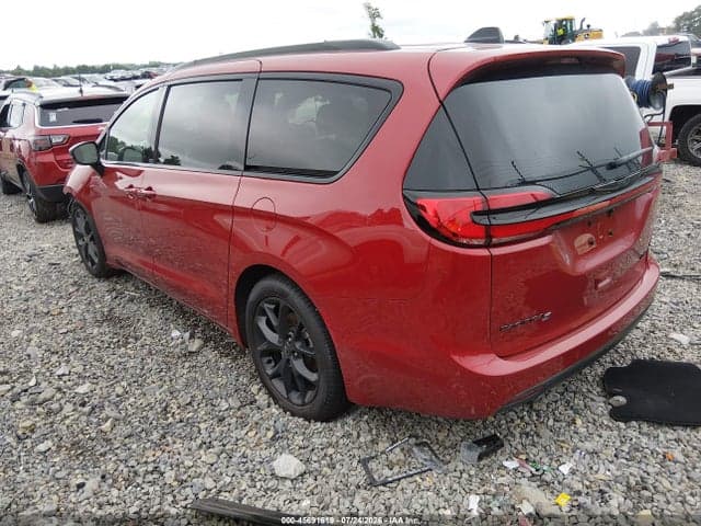 2026 CHRYSLER PACIFICA LIMITED 3