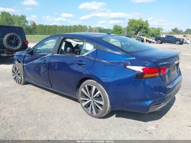 2020 NISSAN ALTIMA SR INTELLIGENT AWD 3