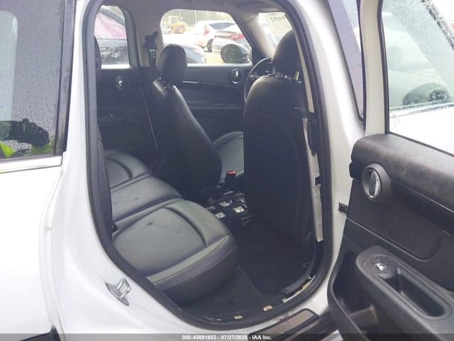 2019 MINI COUNTRYMAN COOPER 8