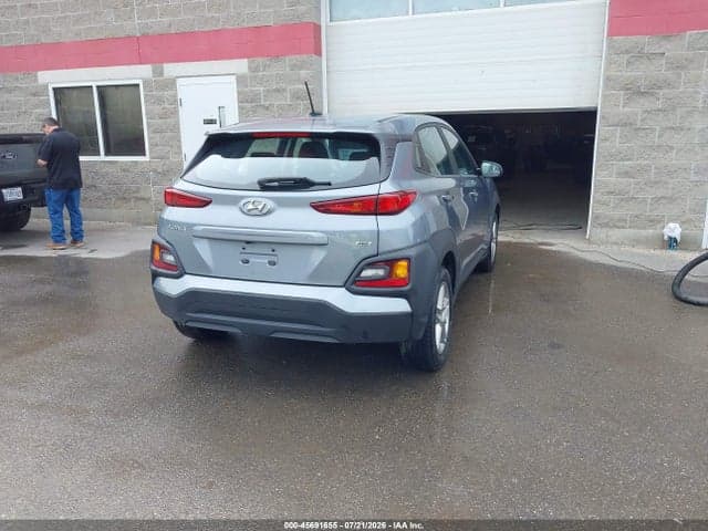 2020 HYUNDAI KONA SE 4