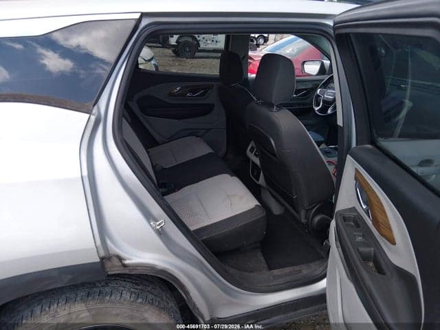 2018 GMC TERRAIN SLE 8