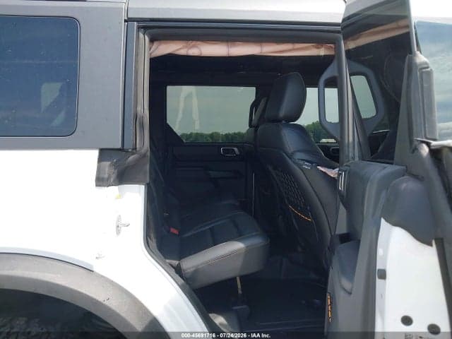 2024 FORD BRONCO BADLANDS 8