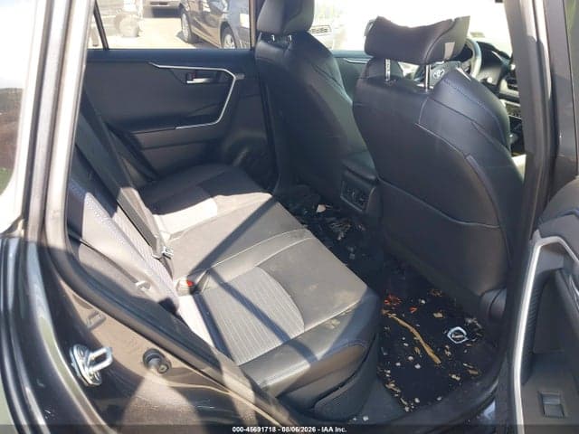 2023 TOYOTA RAV4 XSE 8