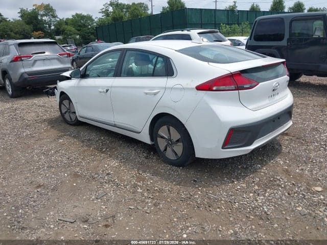 2020 HYUNDAI IONIQ HYBRID SE 3