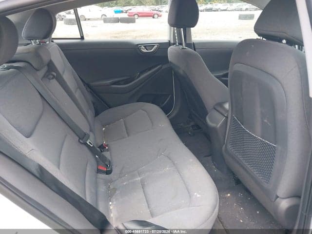 2020 HYUNDAI IONIQ HYBRID SE 8