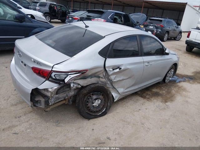2019 HYUNDAI ACCENT SE 4