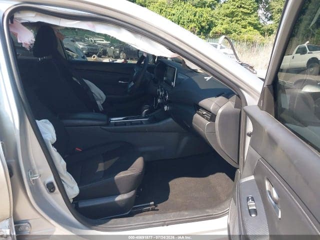 2023 NISSAN SENTRA SV XTRONIC CVT 5