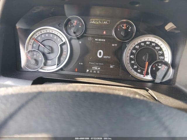 2020 RAM 1500 CLASSIC SLT 4X4 5'7 BOX 7