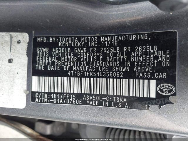 2017 TOYOTA CAMRY SE 10